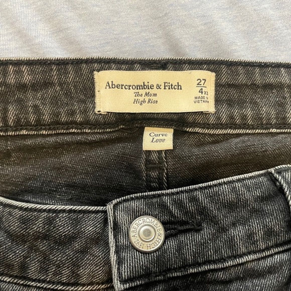 Abercrombie & Fitch Women's High Rise Mom Jean - Picture 3 of 5